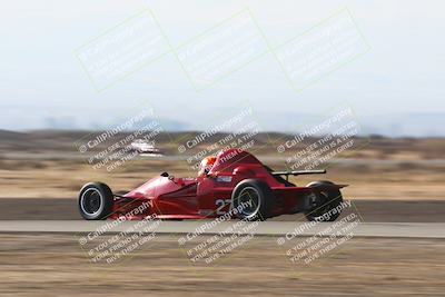 media/Nov-17-2024-CalClub SCCA (Sun) [[5252d9c58e]]/Group 5/Qual (Star Mazda Entrance)/